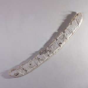 Titulo: Pedazo 1/Técnica: pasta de papel/ Año: 2017/Dimensiones: 110cm x 70cm x 5cm